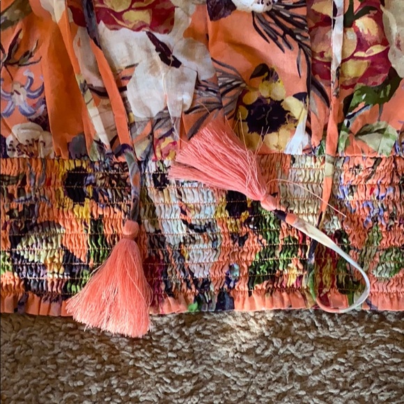 Cotton Lace-Up Flutter Top - Picture 3 of 3